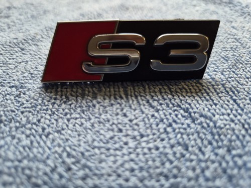 Audi emblem kühlergrill - s3,